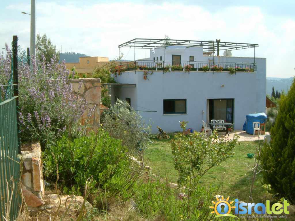 private house west to Jerusalem for short term rent Jerusalem