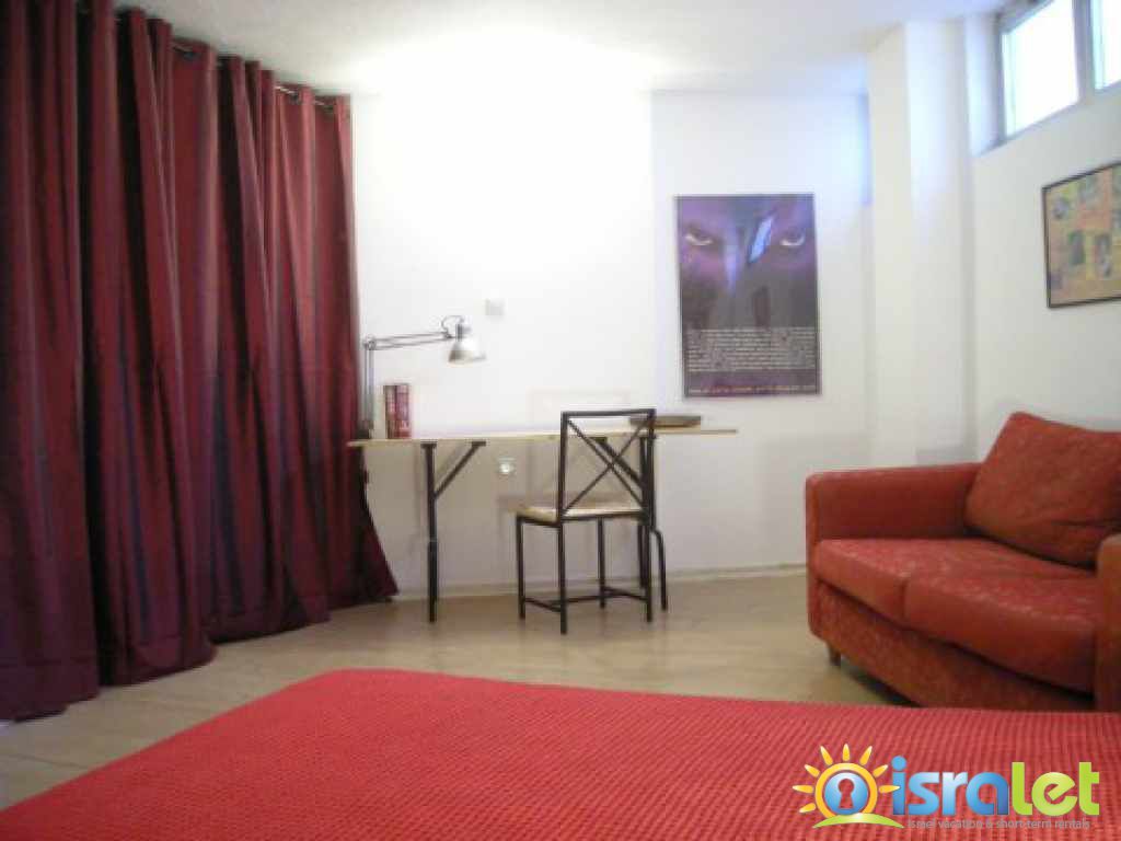 The Backstage flat :: Tel Aviv :: Isralet Israel