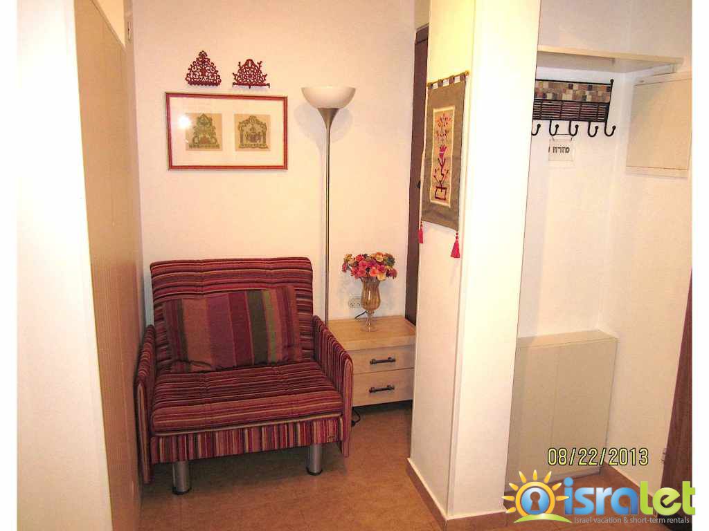 BEAUTIFUL HAR NOF STUDIO VACATION RENTAL APARTMENT Jerusalem