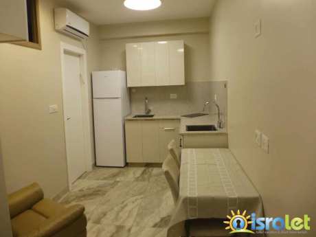 Brand new, beautiful one bedroom vacation rental